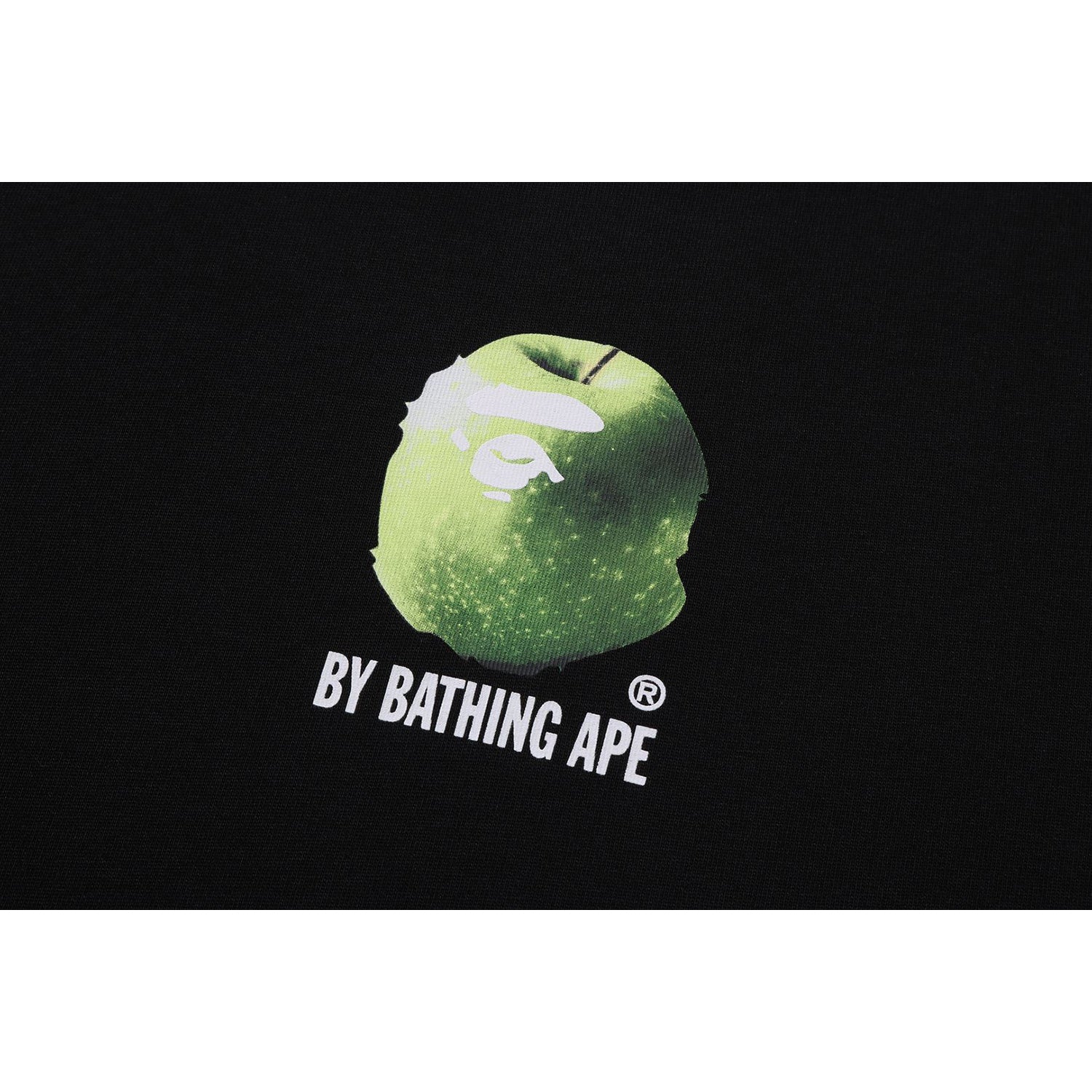 APPLE GRAPHIC BY BATHING APE RELAXED FIT TEE MENS - Image 2