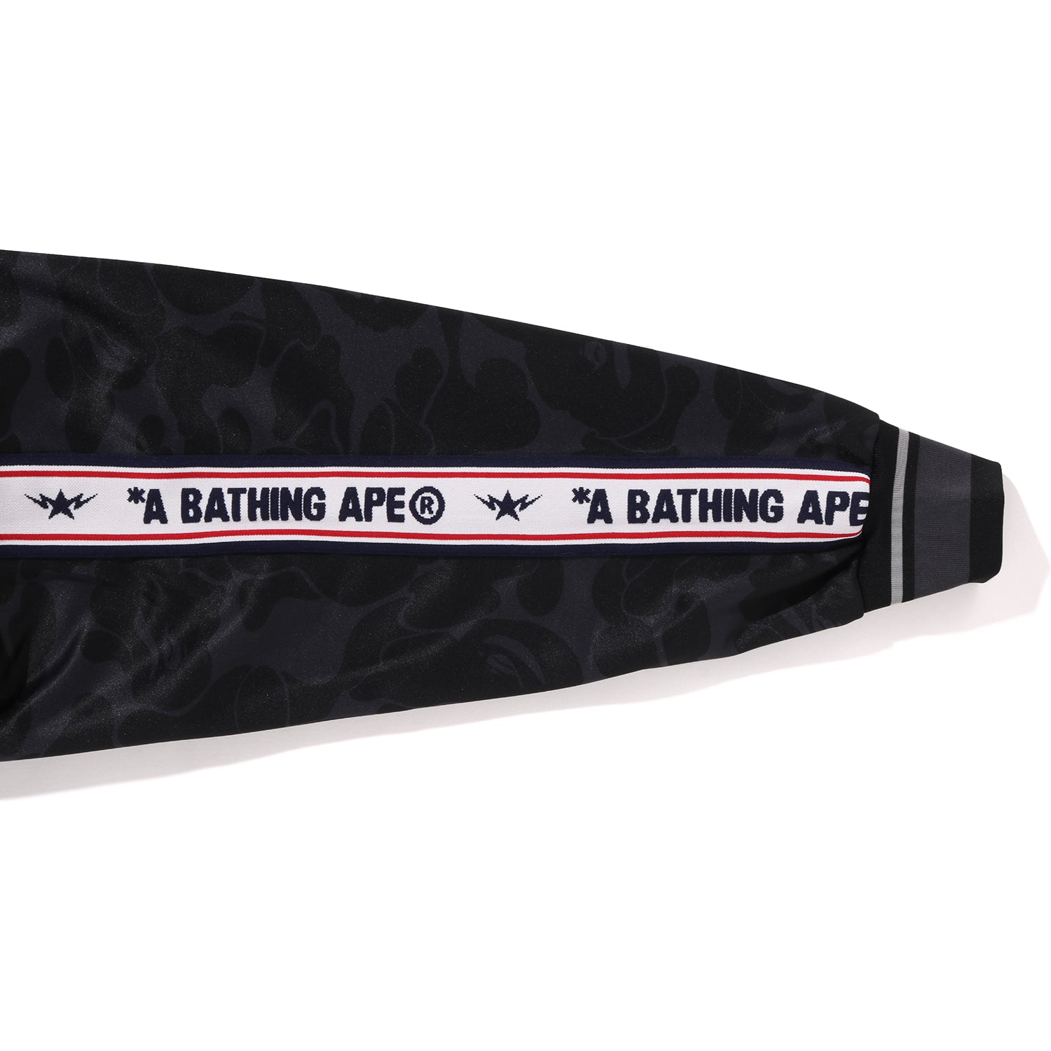 BAPE MENS SOLID CAMO RELAXED FIT SHARK FULL ZIP HOODIE JACKET - Image 12