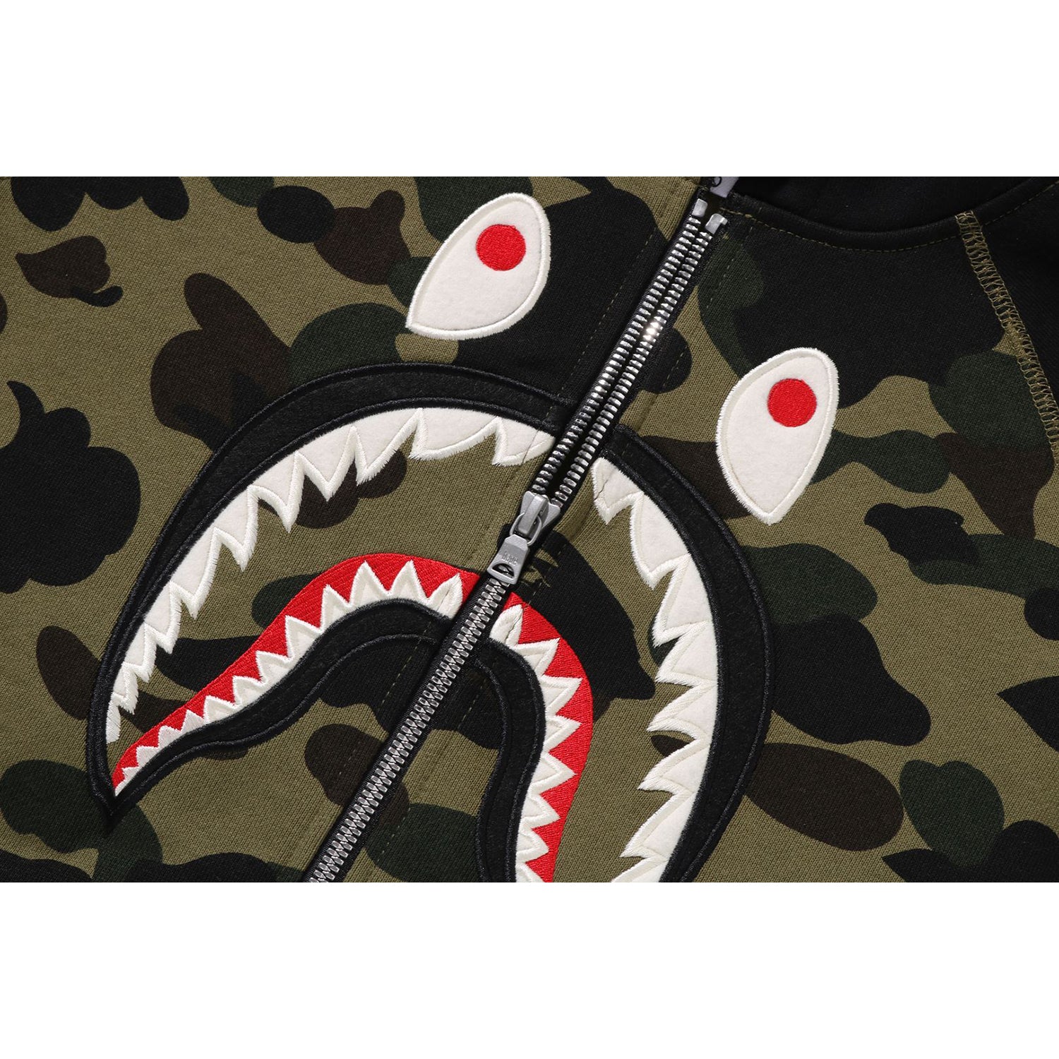 1ST CAMO SHARK PATCH ZIP HOODIE KIDS - Image 3